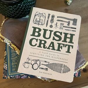 Bushcraft Wilderness Survival Field Guide Book